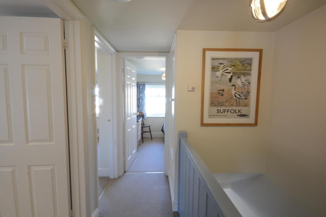 Pebble Beach Cottage, Aldeburgh Exterior foto